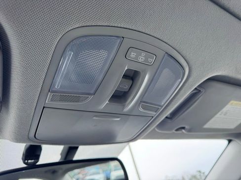 Used 2017 Hyundai Elantra Limited w/ Limited Tech Package 04 image 20