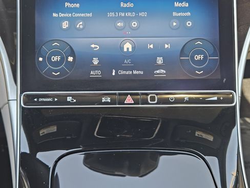 Used 2023 Mercedes-Benz C 300 Sedan image 20