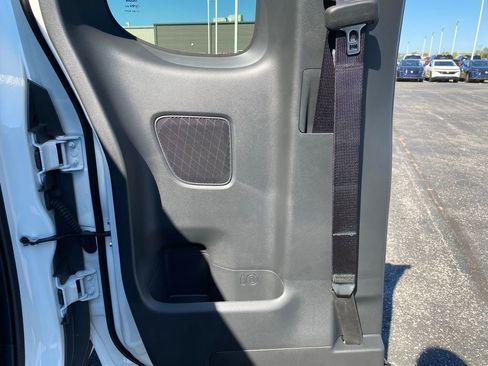 New 2026 Nissan Frontier S image 15