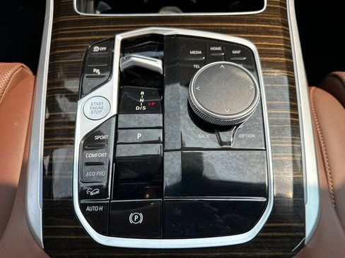 Used 2025 BMW X5 xDrive40i w/ Climate Comfort Package AWD/4WD image 37
