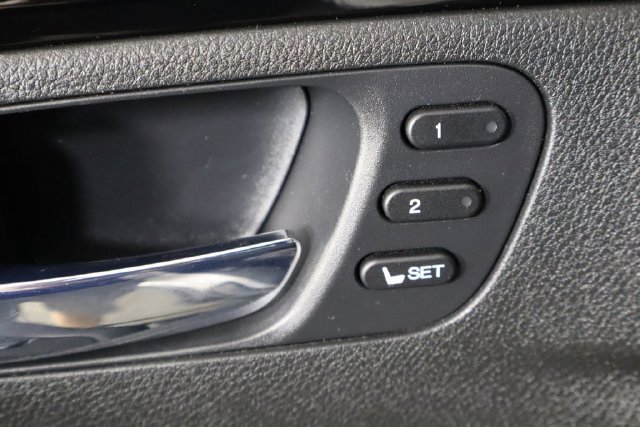 Used 2025 Honda Ridgeline Black Edition image 16