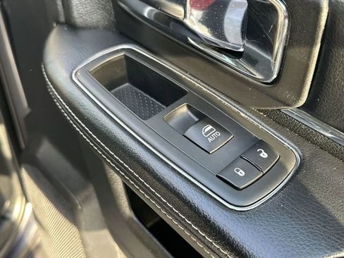 Used 2016 RAM 1500 Laramie w/ Convenience Group image 35