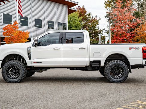 Used 2024 Ford F350 Limited w/ FX4 Off-Road Package image 7