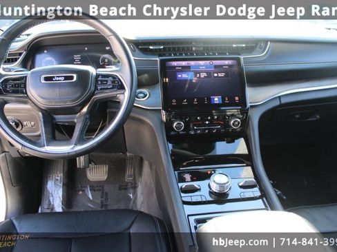 Used 2022 Jeep Grand Cherokee L Overland image 12