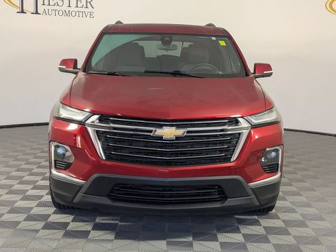 Certified 2023 Chevrolet Traverse LT FWD image 3