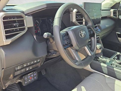 Used 2023 Toyota Tundra Limited image 10