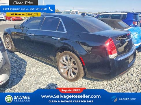 Used 2020 Chrysler 300 Limited image 3