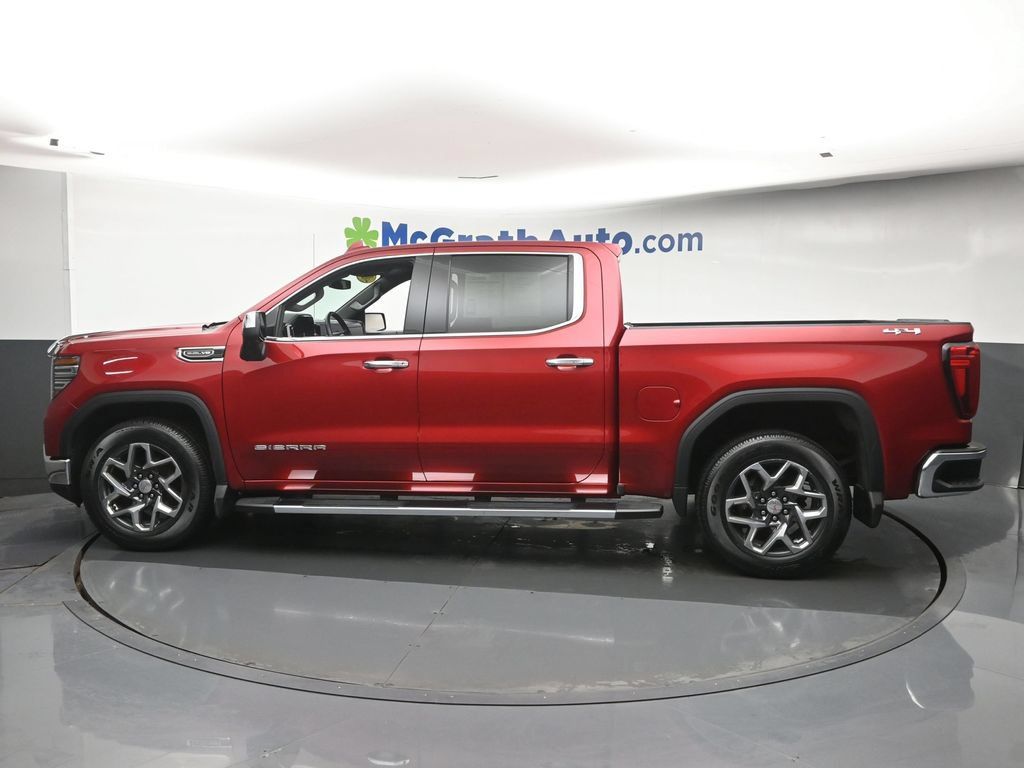 Used 2024 GMC Sierra 1500 SLT w/ SLT Premium Package AWD/4WD image 24