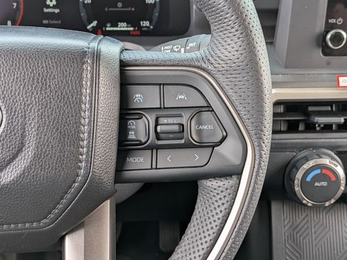Used 2025 Toyota Tacoma TRD Off-Road AWD/4WD image 26