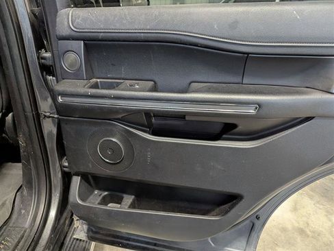 Used 2018 Ford Expedition XLT w/ Equipment Group 202A image 18