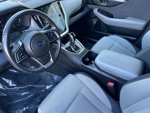 Used 2024 Subaru Outback Premium image 10