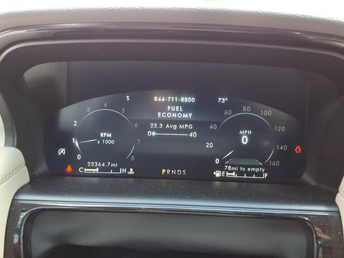 Used 2021 Lincoln Nautilus AWD w/ Equipment Group 101A image 16