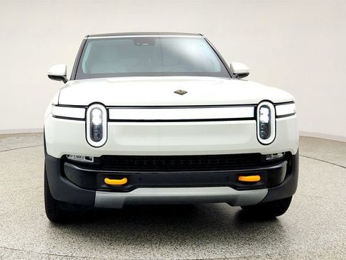 Used 2024 Rivian R1S Adventure AWD/4WD image 2