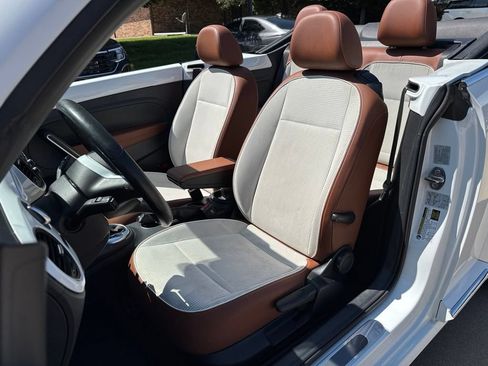 Used 2015 Volkswagen Beetle 1.8T FWD image 5