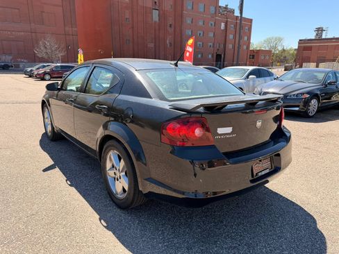 Used 2013 Dodge Avenger SE FWD image 6