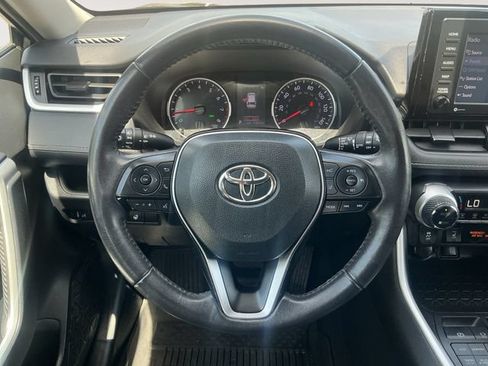 Certified 2021 Toyota RAV4 XLE w/ XLE Grade Weather Package AWD/4WD image 12