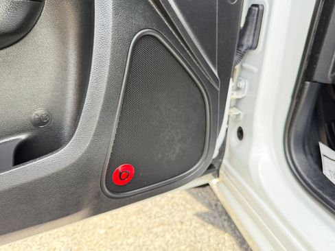 Used 2013 Chrysler 300 S image 18