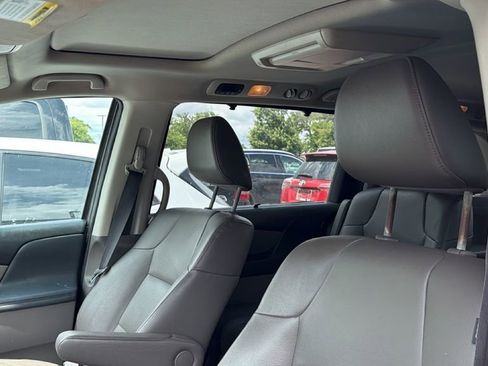 Used 2015 Honda Odyssey EX-L image 9