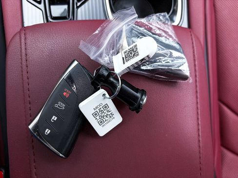 Used 2024 Lexus RX 350 F Sport w/ Convenience Package AWD/4WD image 32