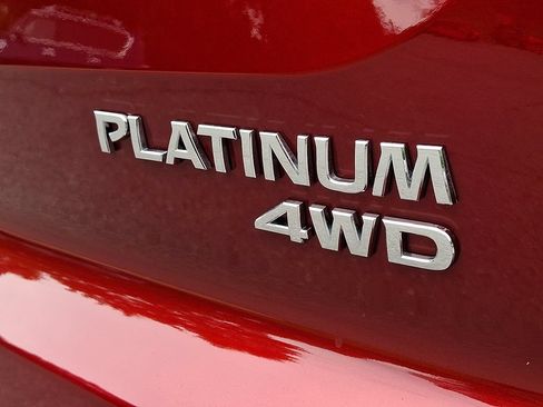 Used 2025 Nissan Pathfinder Platinum w/ Cargo Package AWD/4WD image 35