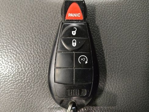 Used 2019 RAM 1500 Lone Star RWD image 32