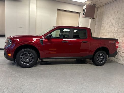 New 2025 Ford Maverick XLT w/ XLT Luxury Package image 14