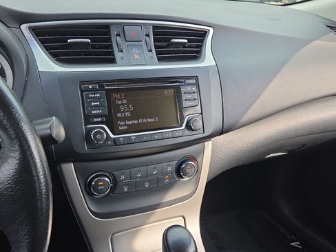 Used 2015 Nissan Sentra SV FWD image 24