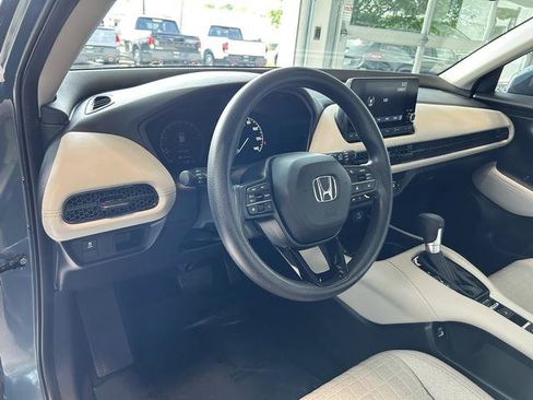 Used 2023 Honda HR-V LX image 15