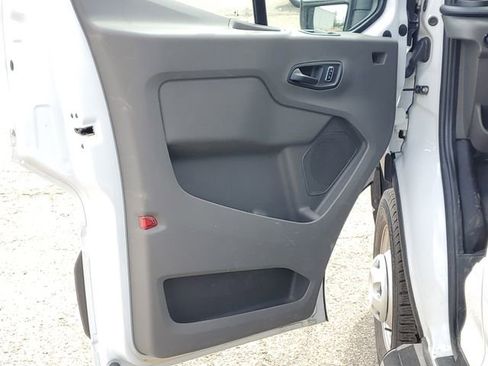 Used 2024 Ford Transit 250 Low Roof AWD w/ Exterior Upgrade Package image 9