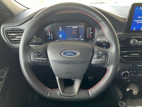 Used 2023 Ford Escape ST-Line image 28