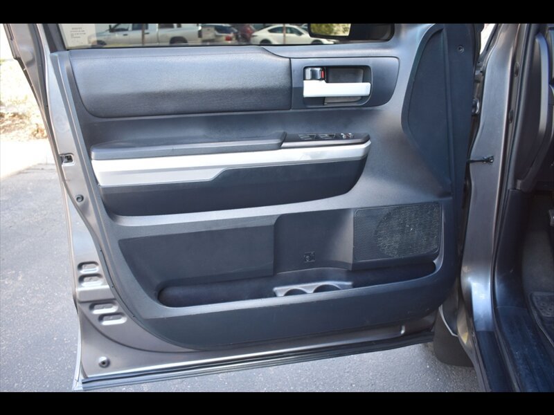 Used 2015 Toyota Tundra SR5 w/ TRD Off Road Package RWD image 16