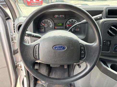 Used 2016 Ford E-350 and Econoline 350 Super Duty w/ Power Windows & Locks Group RWD image 18