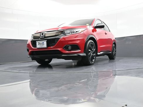 Used 2022 Honda HR-V Sport image 25