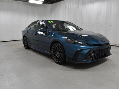 Used 2025 Toyota Camry SE