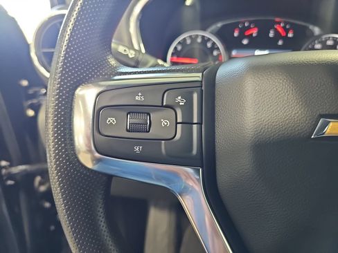 Used 2025 Chevrolet Blazer LT AWD/4WD image 16