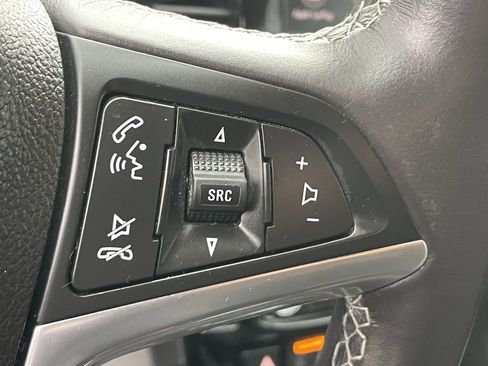 Certified 2021 Buick Encore Preferred image 24