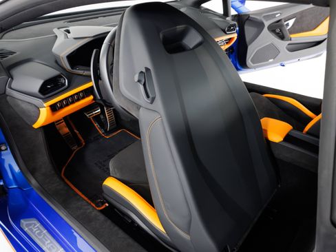 Used 2023 Lamborghini Huracan Tecnica RWD image 49