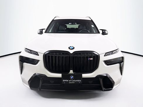 Used 2026 BMW X7 M60i AWD/4WD image 2