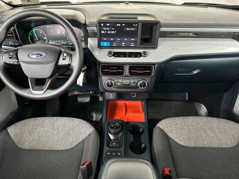 Used 2023 Ford Maverick XLT FWD image 16
