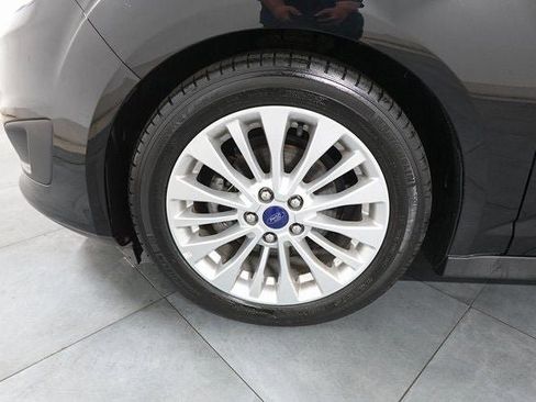 Used 2017 Ford C-MAX SE image 25