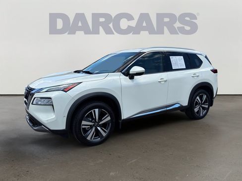 Used 2023 Nissan Rogue SL w/ SL Premium Package FWD image 3