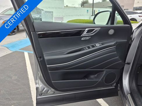 Used 2026 Genesis GV80 2.5T RWD image 8