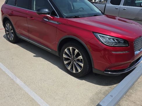 Used 2020 Lincoln Corsair Reserve FWD image 4