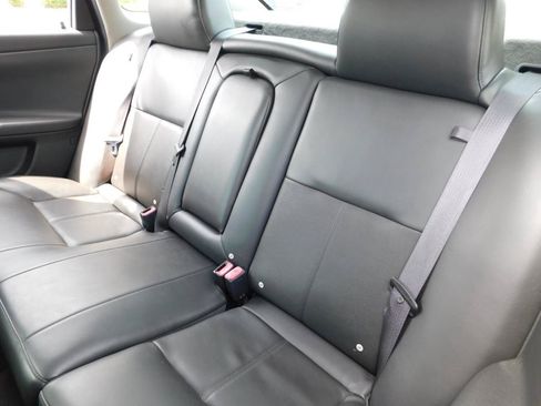 Used 2014 Chevrolet Impala LTZ FWD image 10