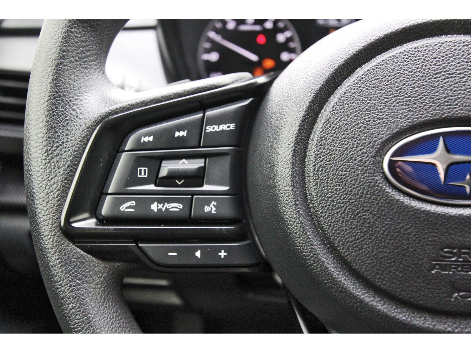Certified 2025 Subaru Crosstrek 2.5i Premium AWD/4WD image 16