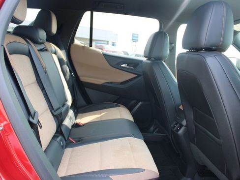 New 2026 Chevrolet Equinox ACTIV w/ Convenience Package III image 31