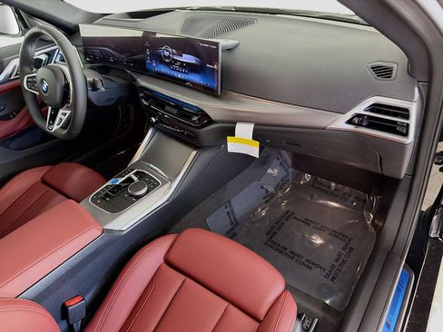 New 2026 BMW i4 eDrive40 w/ M Sport Package RWD image 29