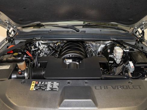 Used 2018 Chevrolet Tahoe LT image 22