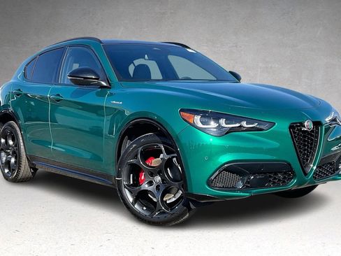 New 2025 Alfa Romeo Stelvio Sprint w/ Veloce Package image 2