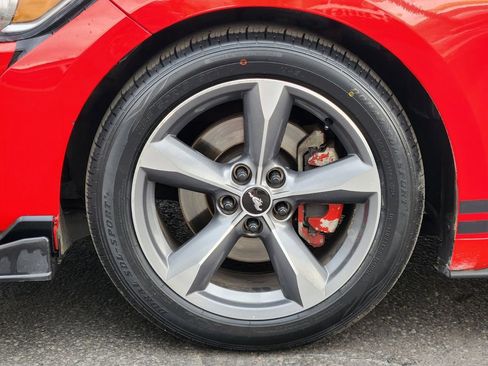 Used 2015 Ford Mustang Coupe w/ Equipment Group 051A RWD image 12